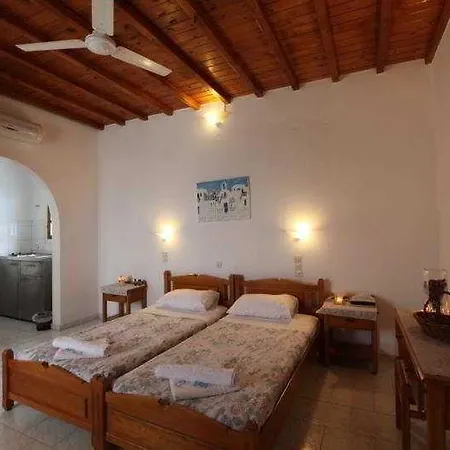 Hotel Avra